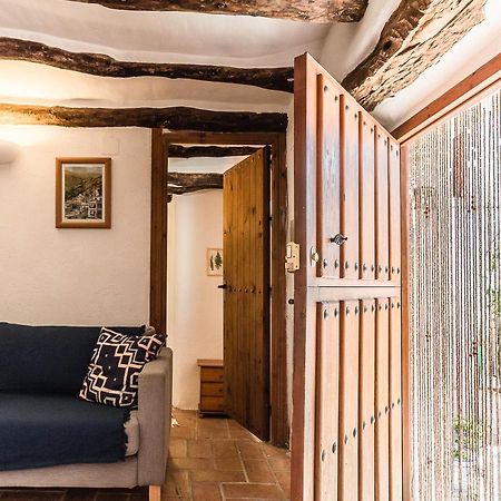 Casa Mundo - 16Th Century Traditional White Village House With Pool Pinos del Valle Extérieur photo