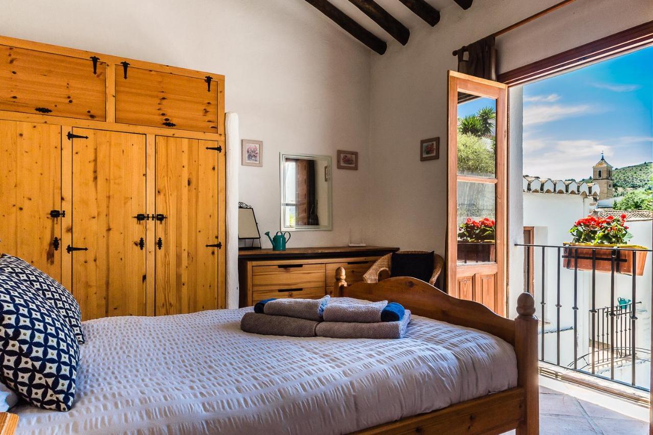 Casa Mundo - 16Th Century Traditional White Village House With Pool Pinos del Valle Extérieur photo